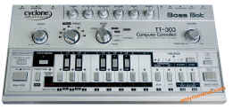 Cyclone Analogic TT303 Bass Bot